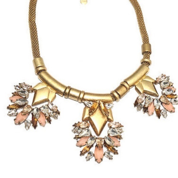 :: Stella & Dot Helena Statement Necklace - Picture 6 of 9